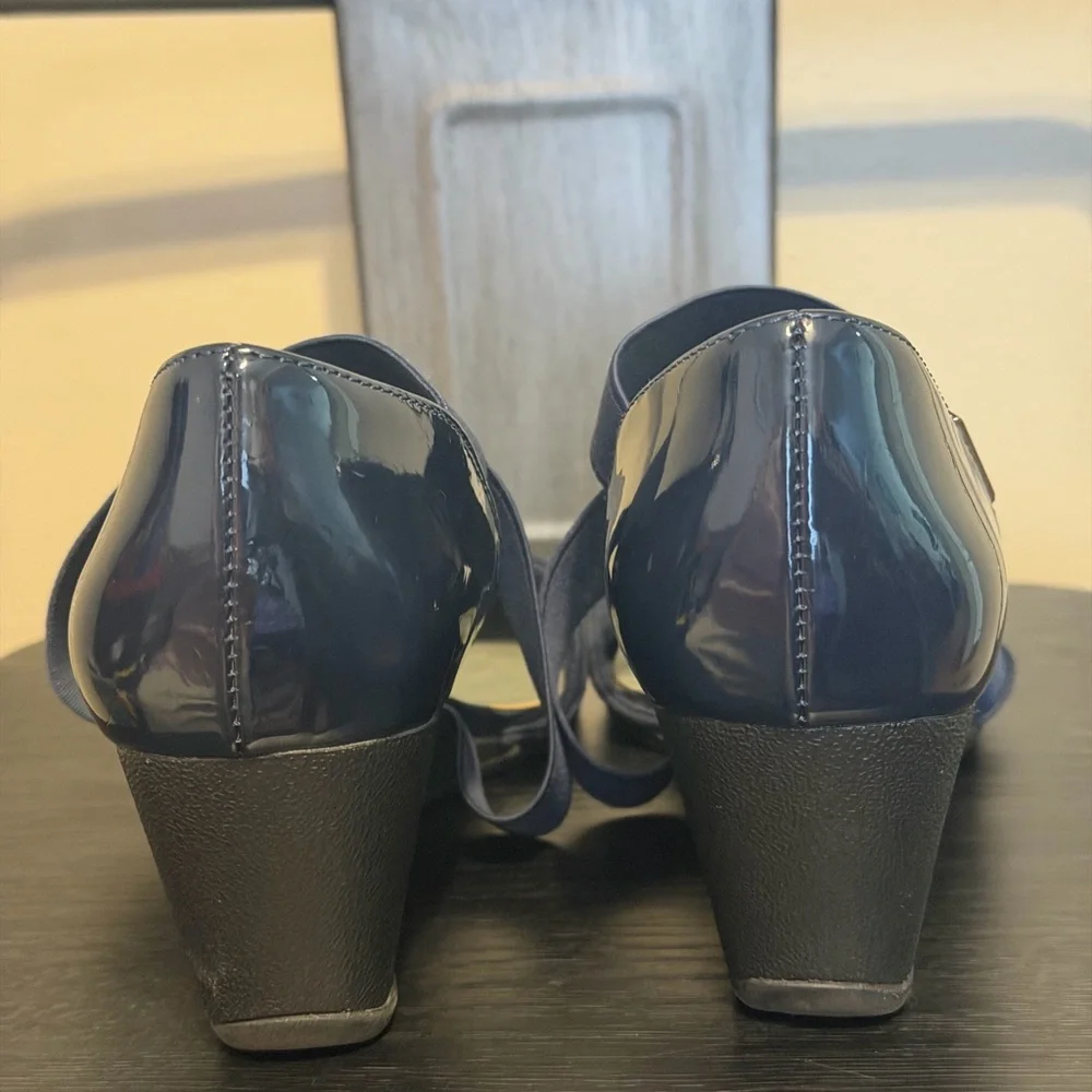 Anne Klein Sport chic navy